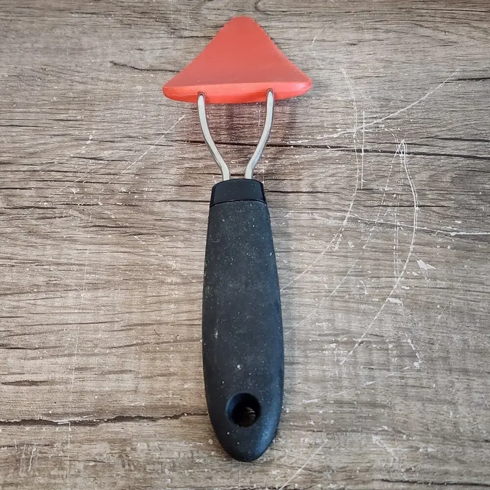 OXO Good Grips Flexible Nylon Pie Server Black Handle Red